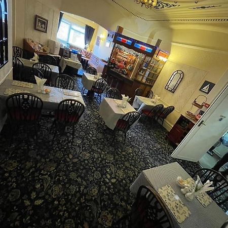 Bed and Breakfast Nevele à Blackpool Extérieur photo